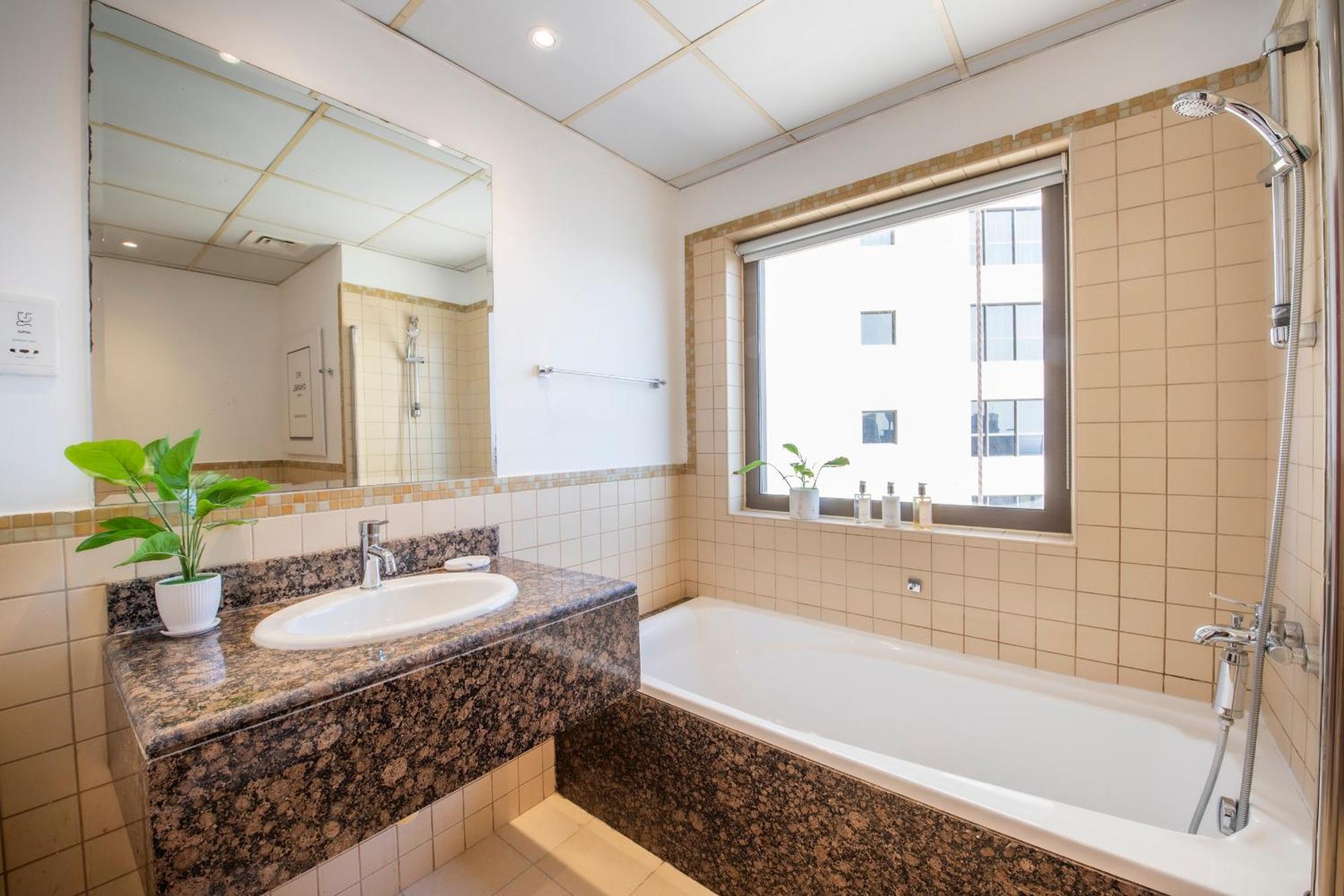 Nasma Luxury Stays- Majestic Marina Views, Lavish 4Br Getaway In Jbr Dubai Exterior foto